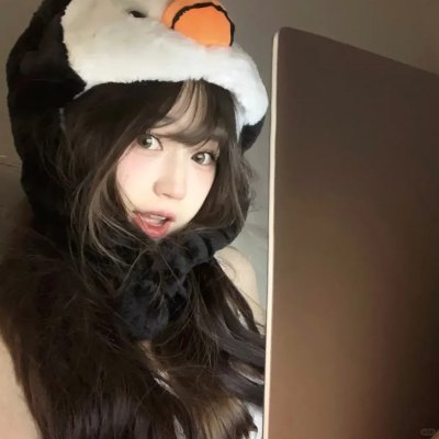 一脚踏上南天门,对面跪的全是神